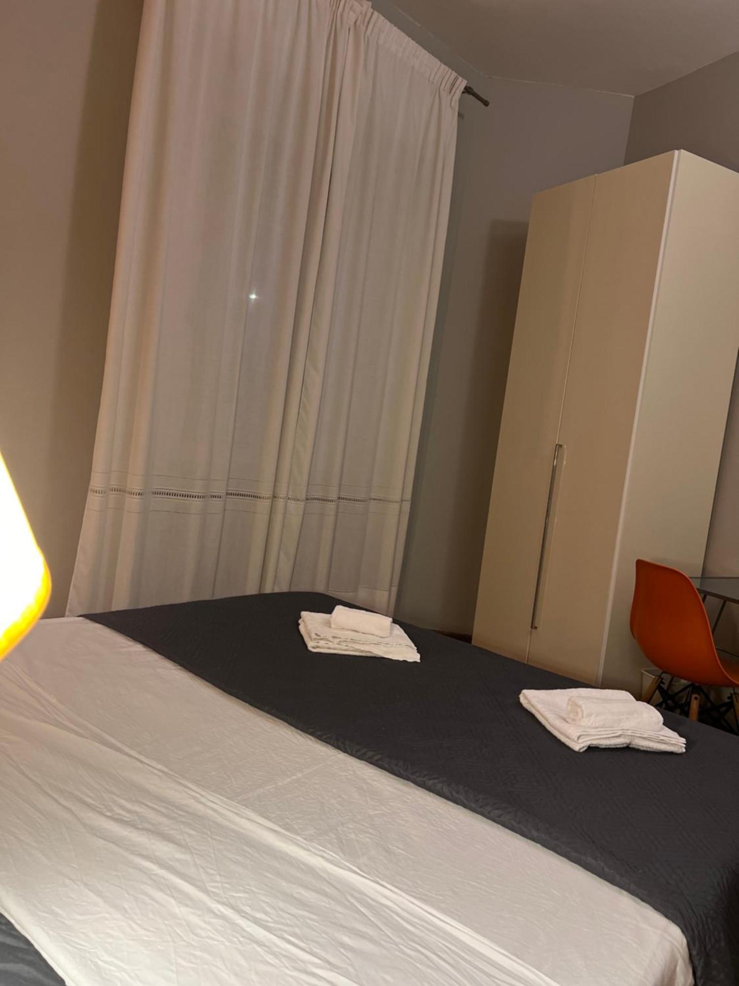 Amrani Rooms Verona Esterno foto