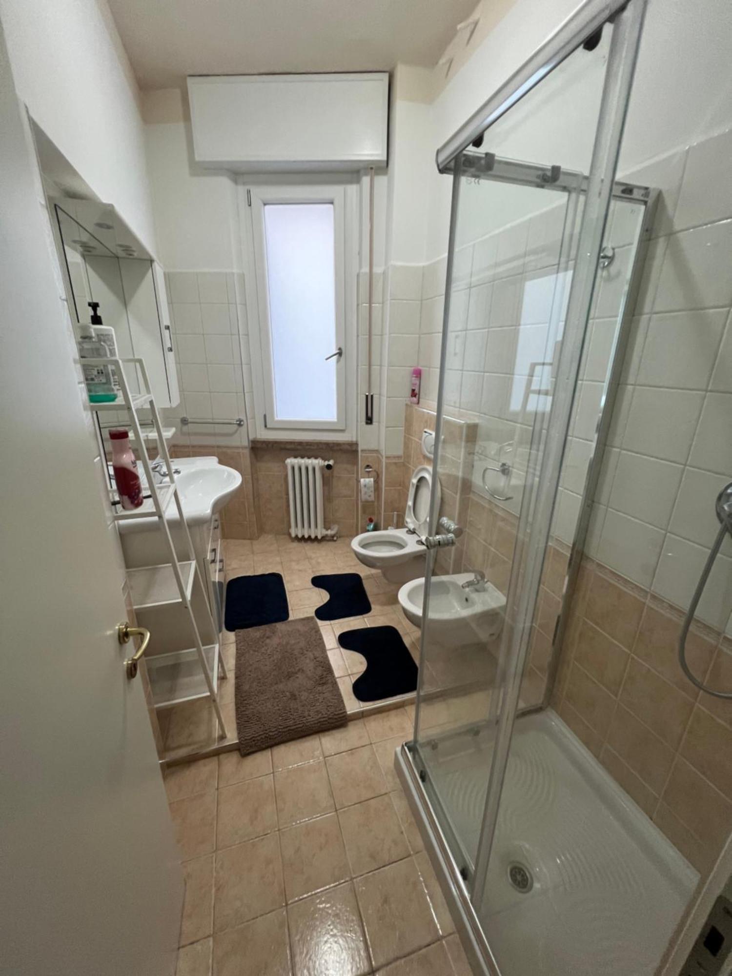 Amrani Rooms Verona Esterno foto